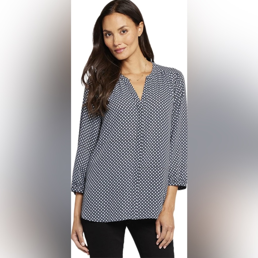 Caslon Women's Navy Patterned Top